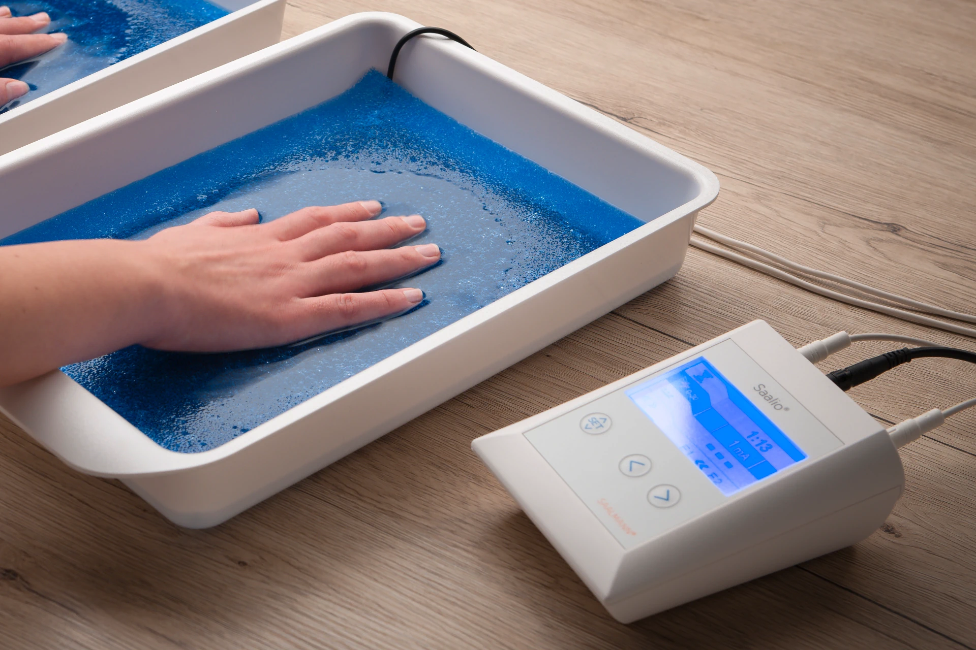 Sicherheit vor Stromverletzung bei der Leitungswasser-Iontophorese mit dem Saalio Gerät